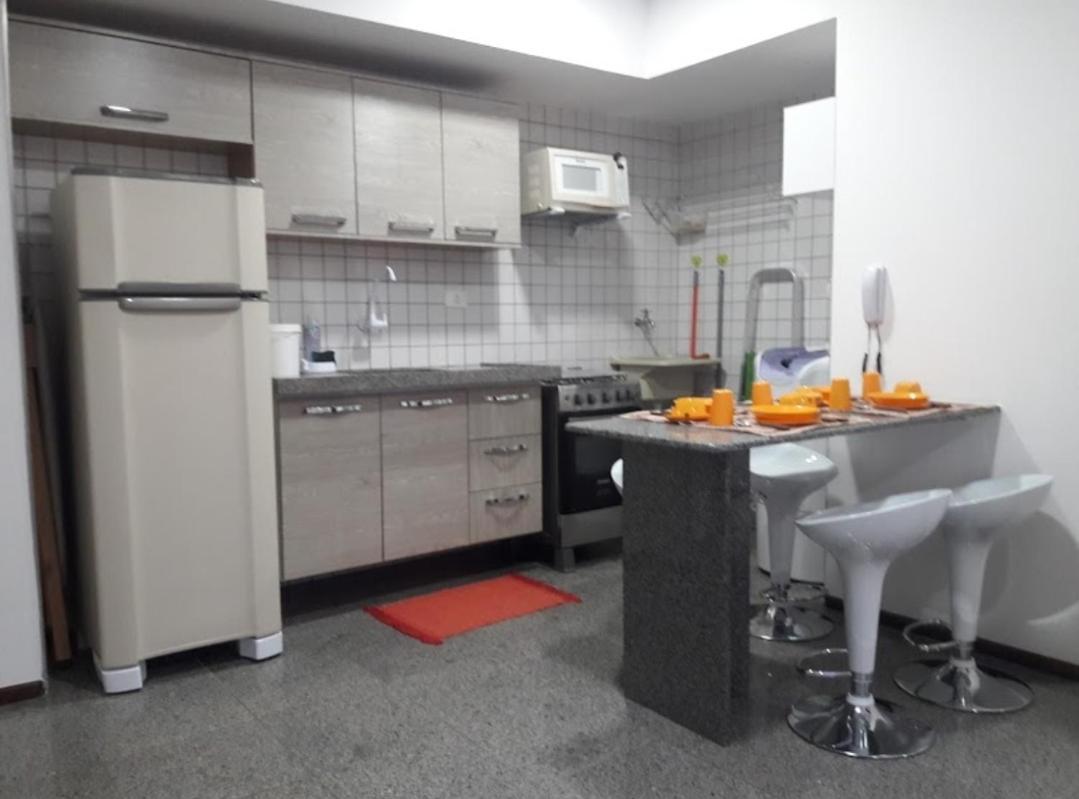 Apartamento Excelente Quarto/sala *